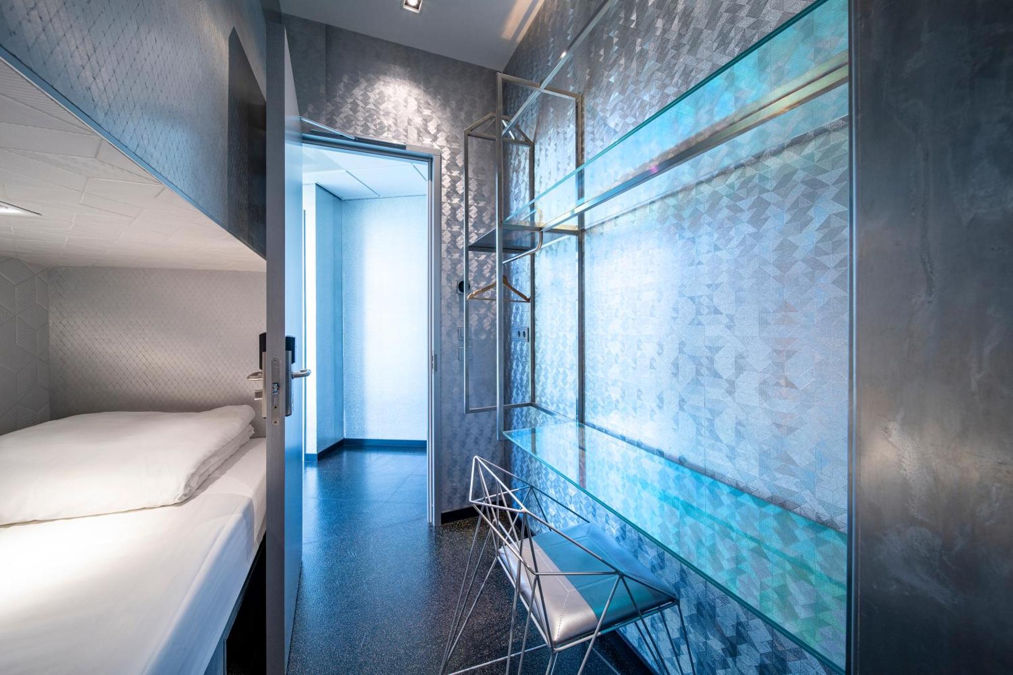 Diamond Capsule Amsterdam South