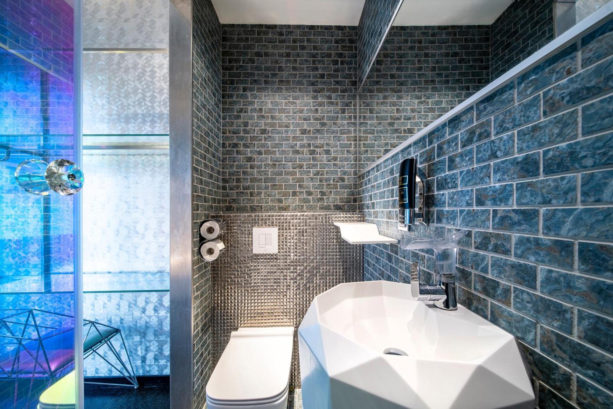 Diamond Capsule Amsterdam South Hotel