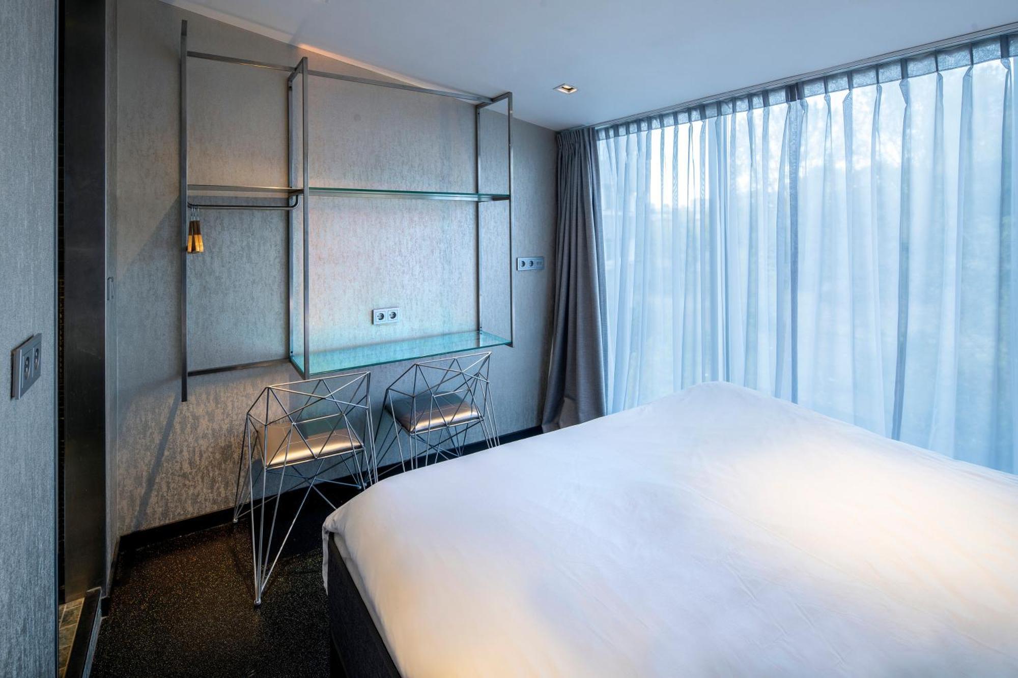 Hotel Diamond Capsule Amsterdam South 2*