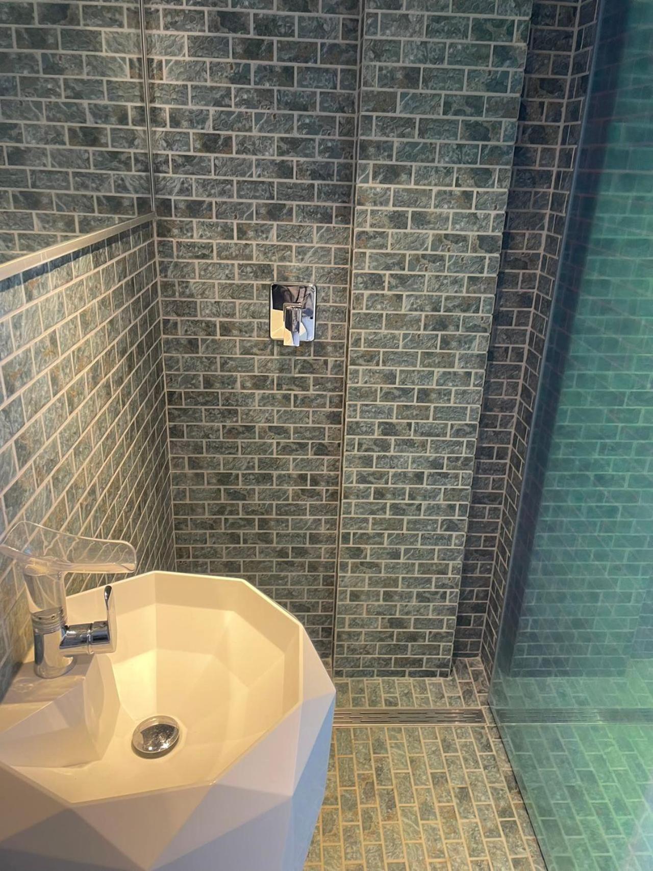 Hotel Diamond Capsule Amsterdam South 2*