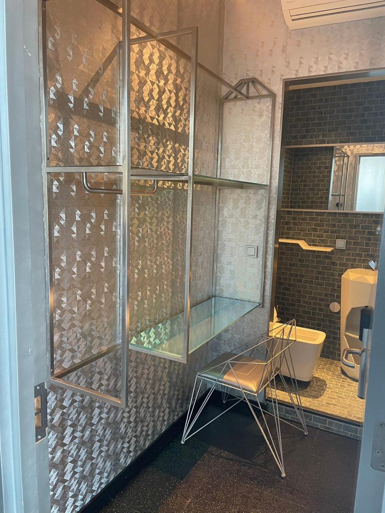 Diamond Capsule Amsterdam South 2* Amstelveen
